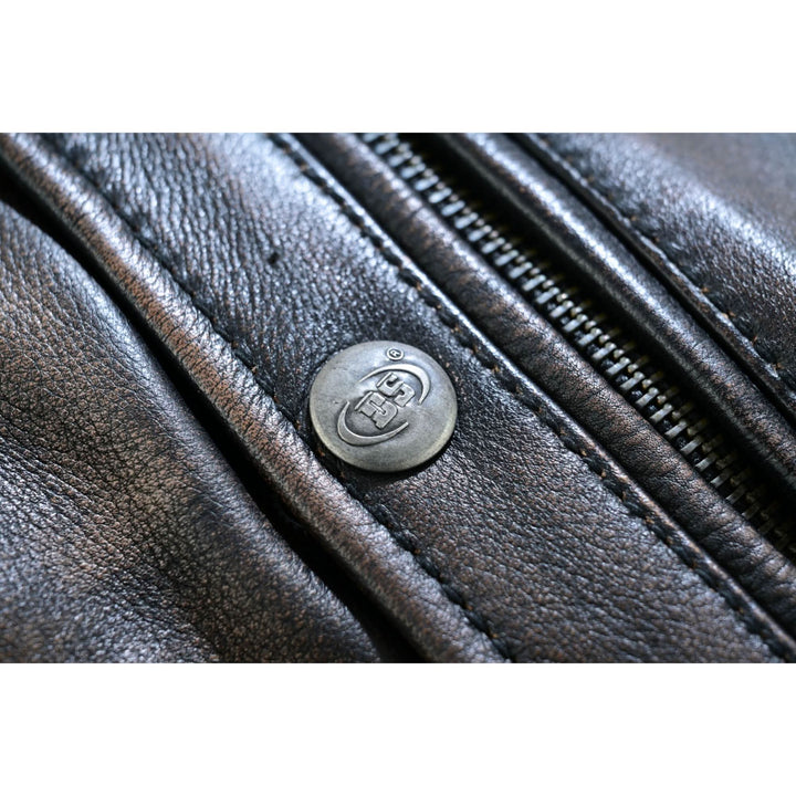 Unisex Four Pockets Insulated Chaps with Stretchable Inner Thigh