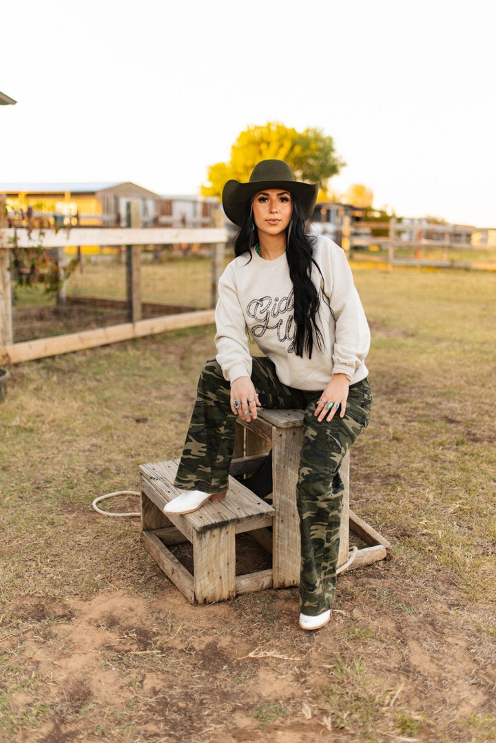 Giddy Up Twisted Rope Graphic Sweatshirt